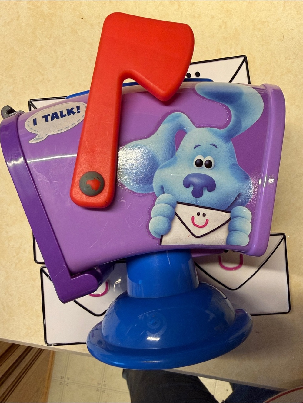 Talking Blues Clue’s Mailbox Toy